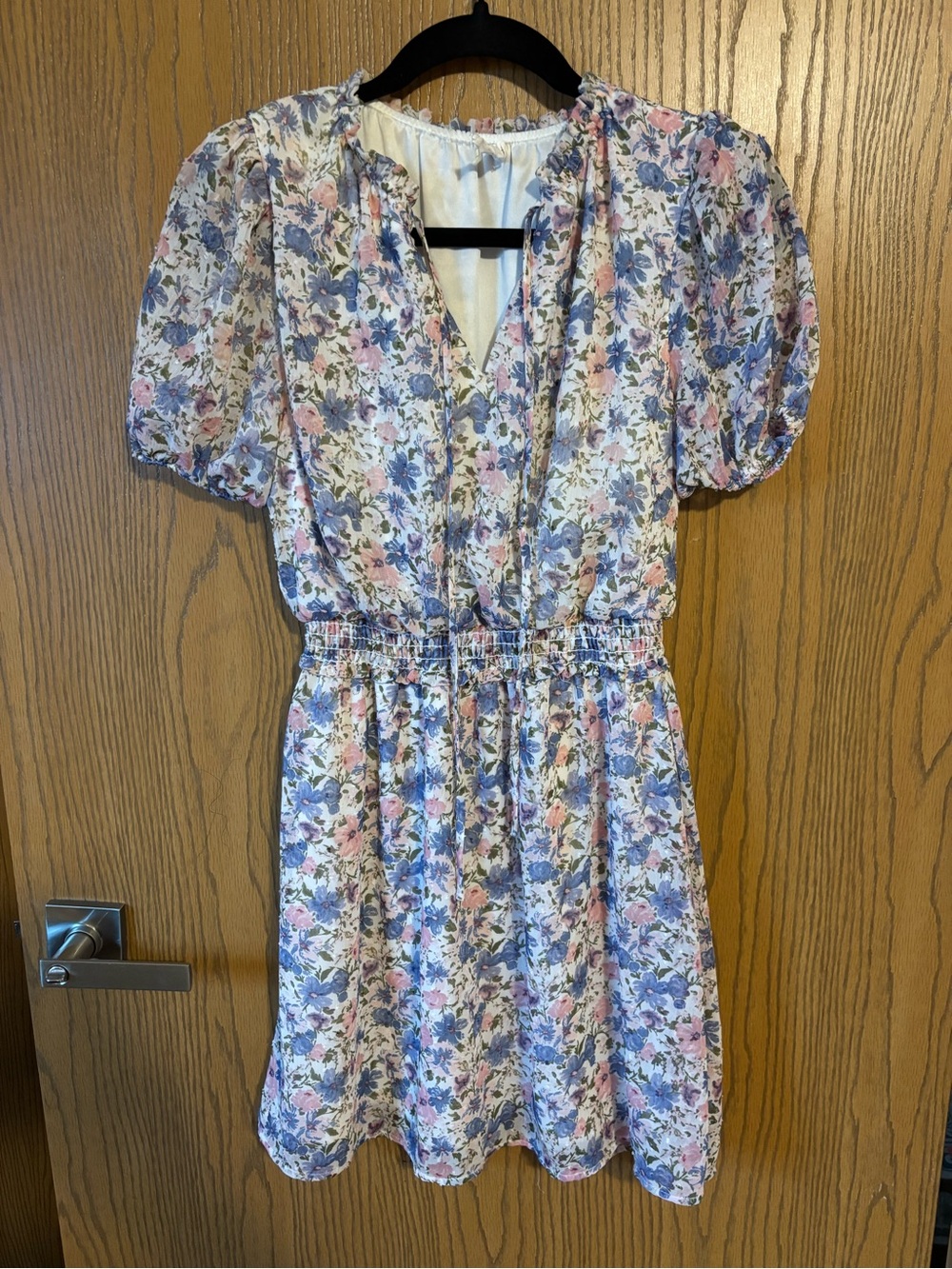 Lush Floral V‑Neck Puff Sleeve Dress in Blue, Pink & Cream